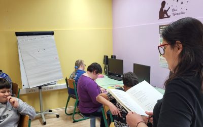 KNJIGA, MOJA PRIJATELJICA / A KÖNYV, A BARÁTOM
